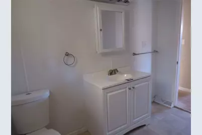 21 Daisytown Rd, W Pike Run Twp, PA 15427 - Photo 13