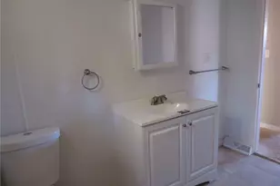 21 Daisytown Rd, W Pike Run Twp, PA 15427 - Photo 13