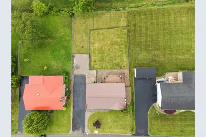 174 Hague Ln, South Union Township, PA 15401 - Photo 35