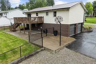 174 Hague Ln, South Union Township, PA 15401 - Photo 3