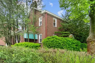 2323 Tilbury Ave, Pittsburgh, PA 15217 - Photo 3