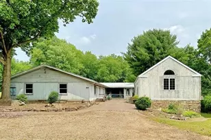 1007 Leesburg Station Rd, Springfield Township, PA 16137 - Photo 1