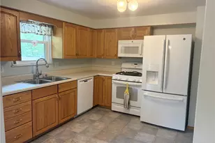 199 Lyon Ln, Lancaster Township, PA 16037 - Photo 11