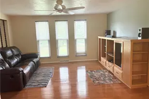 199 Lyon Ln, Lancaster Township, PA 16037 - Photo 19