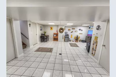 1013 Charles Dr., Union Township, PA 16101 - Photo 37