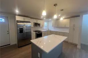 566 Merchant St, Ambridge, PA 15003 - Photo 7