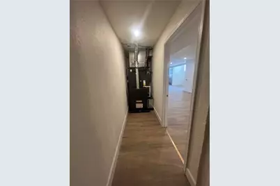 566 Merchant St #1, Ambridge, PA 15003 - Photo 5