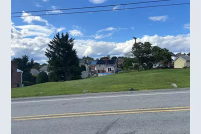 - Skyline, West Mifflin, PA 15122 - Photo 7
