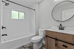 748 Anaheim St, Schenley Heights, PA 15219 - Photo 19