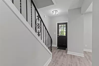 748 Anaheim St, Schenley Heights, PA 15219 - Photo 5