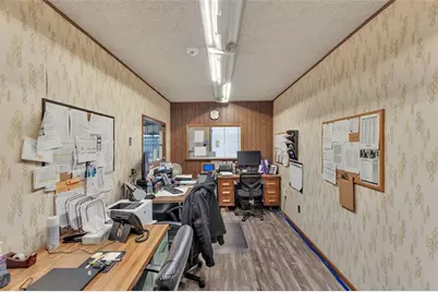 718 McKean Ave, Donora, PA 15033 - Photo 5