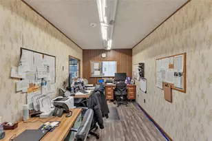 718 McKean Ave, Donora, PA 15033 - Photo 5