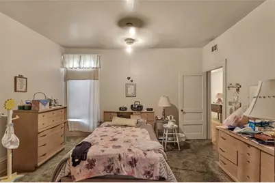 718 McKean Ave, Donora, PA 15033 - Photo 27