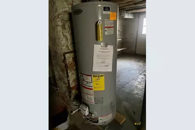 223 Division Ave, Ellwood City, PA 16117 - Photo 17