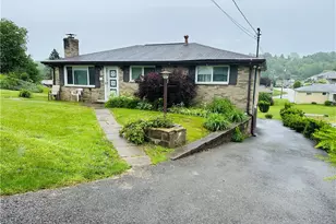 1026 Jefferson Ave, Jeannette, PA 15644 - Photo 1