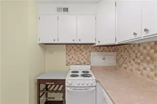 112 Washington Pl, Downtown Pgh, PA 15219 - Photo 13