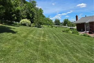 100 Pinewood Dr, South Fayette, PA 15017 - Photo 5