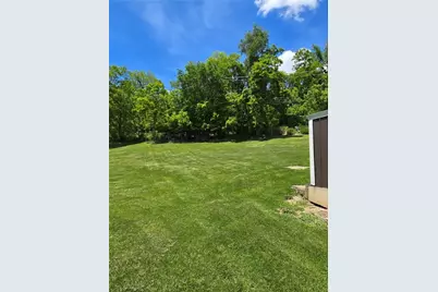 100 Pinewood Dr, South Fayette, PA 15017 - Photo 3