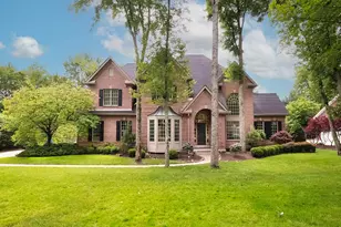 906 Big Bear Ct, Adams Township, PA 15044 - Photo 1