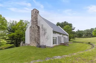 601 Backbone Rd, Sewickley Heights, PA 15143 - Photo 3