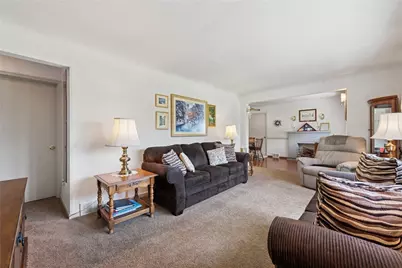 2122 Elizabeth Ct, Murrysville, PA 15632 - Photo 5