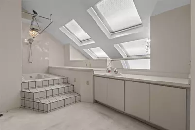 2811 Leona Ln, Robinson Twp, PA 15108 - Photo 15