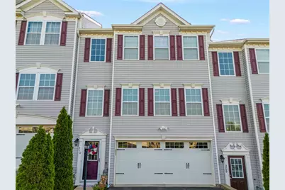 210 Brae Glen Dr, North Strabane, PA 15317 - Photo 1