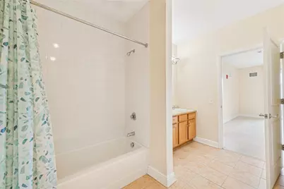 5570 Centre Ave #306, Pittsburgh, PA 15232 - Photo 21