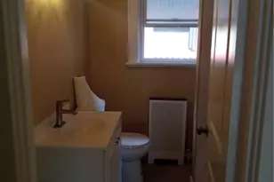 7110 Churchland St, Lincoln Larimer, PA 15206 - Photo 13