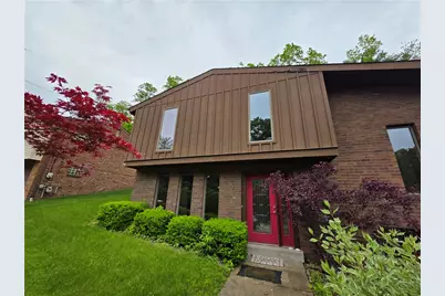 106 Larchwood Dr, Wilkins Township, PA 15145 - Photo 1