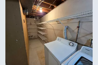 106 Larchwood Dr, Wilkins Township, PA 15145 - Photo 7