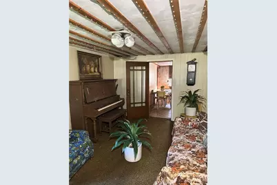 198 Keeny Row, New Salem, PA 15468 - Photo 7