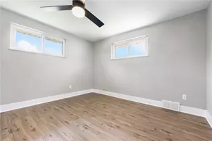 11740 Dennis Cir, North Huntingdon, PA 15642 - Photo 15