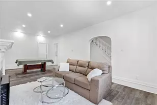 2 Elmont St, Pittsburgh, PA 15205 - Photo 7