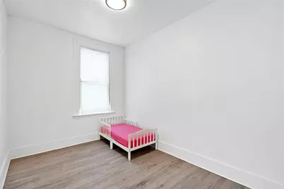 2 Elmont St, Pittsburgh, PA 15205 - Photo 25