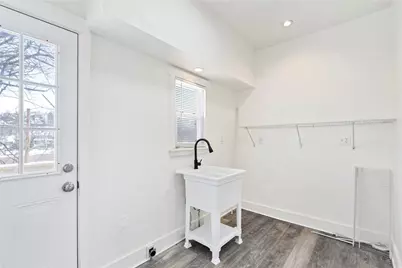 2 Elmont St, Pittsburgh, PA 15205 - Photo 13