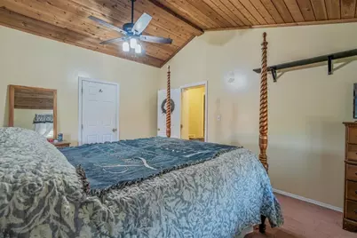 3804 Cynthia Dr, Pittsburgh, PA 15227 - Photo 27