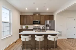 135 Affinity Dr, Jackson Township, PA 16037 - Photo 9