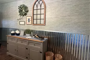 2617 S Hermitage Rd, Hermitage, PA 16148 - Photo 15