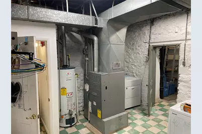 3884 East St, Observatory Hill, PA 15214 - Photo 39