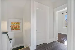 1840 Perrott Ave, Pittsburgh, PA 15212 - Photo 13