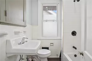 1840 Perrott Ave, Pittsburgh, PA 15212 - Photo 17