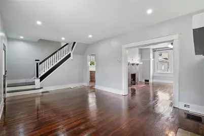 1840 Perrott Ave, Pittsburgh, PA 15212 - Photo 9