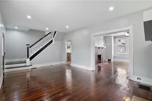 1840 Perrott Ave, Pittsburgh, PA 15212 - Photo 9