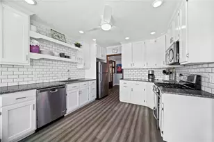 10756 Aldina Dr, Conneaut Lake, PA 16316 - Photo 13