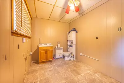 40 Miller Ave, Uniontown, PA 15401 - Photo 11