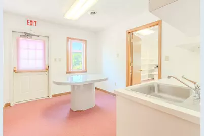 1027 W Main St, Mount Pleasant Township, PA 15666 - Photo 15