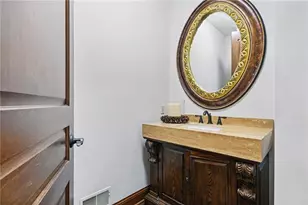 527 Salem Heights Dr, Pine Township, PA 15044 - Photo 13