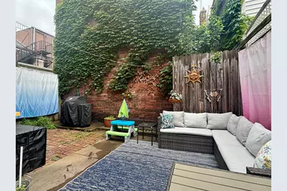 2513 Larkins Way, Pittsburgh, PA 15203 - Photo 17