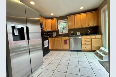 2513 Larkins Way, Pittsburgh, PA 15203 - Photo 13